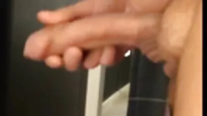 To powolny dzień w barze i rozmowa dotyczy związku. darmowe filmy porno cipki