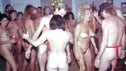 Serce kocham grać darmowe filmy porno za kase z tą piękną dziewczyną